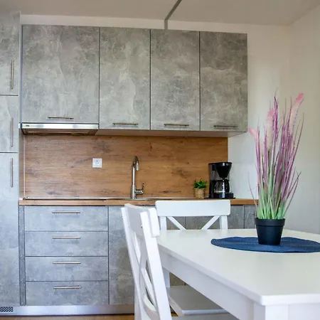 Mobilehome In - Paklenica Riviera 51118 *