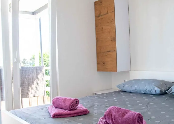 Prázdninový areál Mobilehome In - Paklenica Riviera 51118